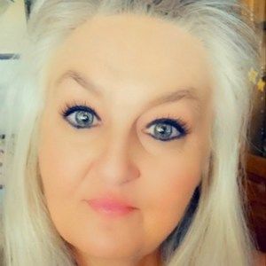 Meet your Posher, Tonya